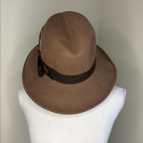 Vintage "Mr. Charles" Ladies Tan Hat. Y2K - Picture 5 of 7